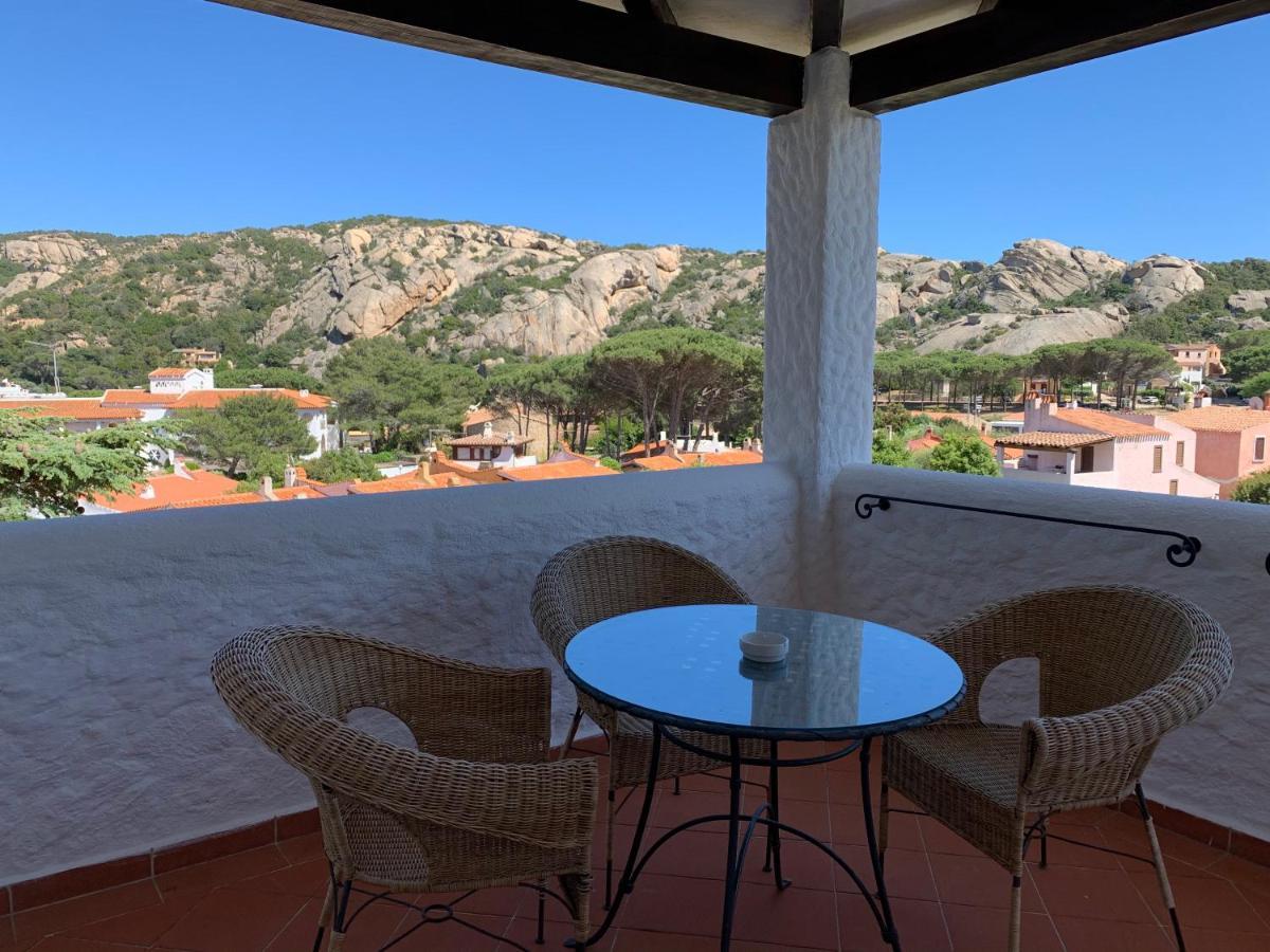 Hotel Punta Est Baja Sardinia Luaran gambar