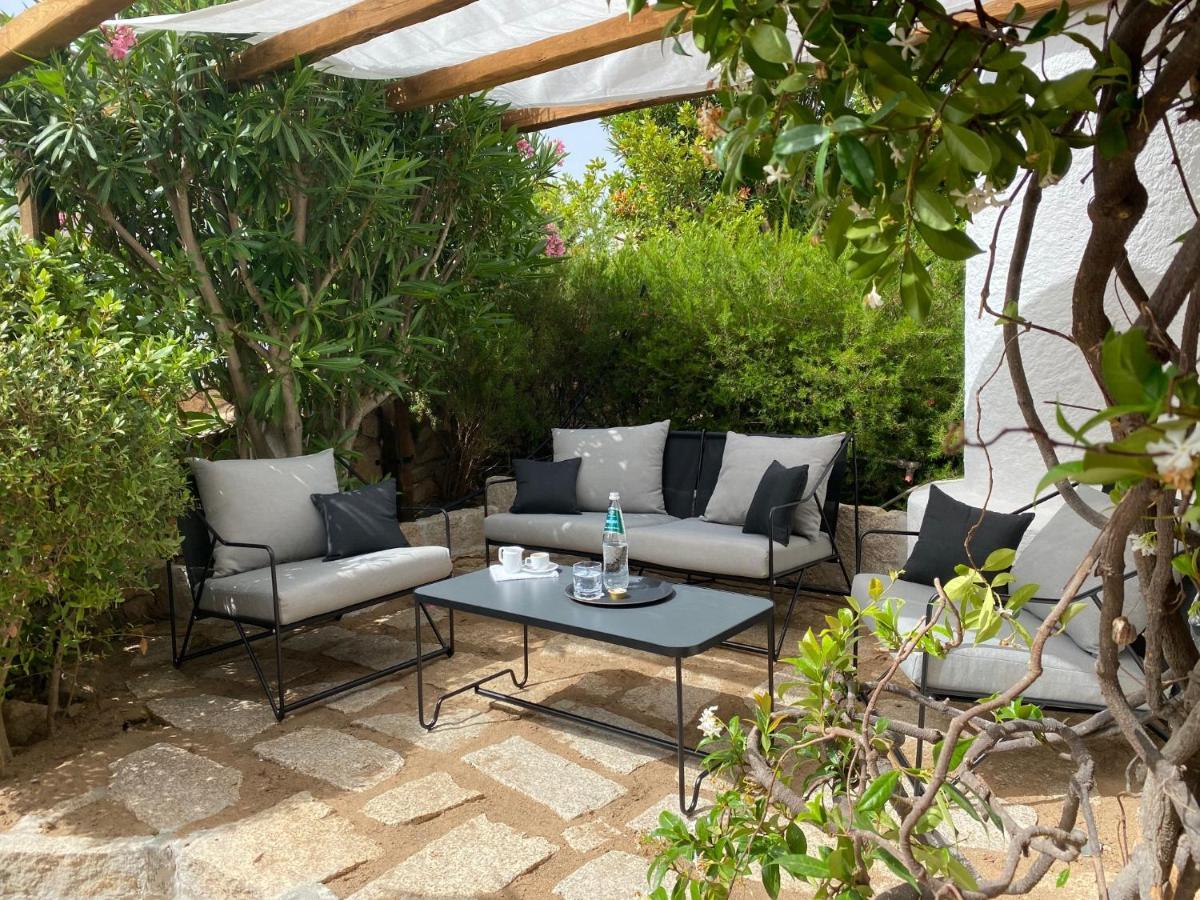 Hotel Punta Est Baja Sardinia Luaran gambar