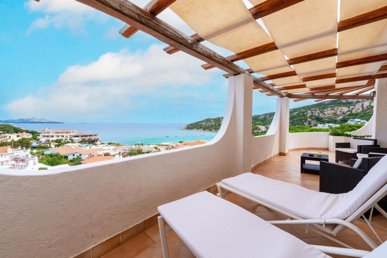 Hotel Punta Est Baja Sardinia Luaran gambar