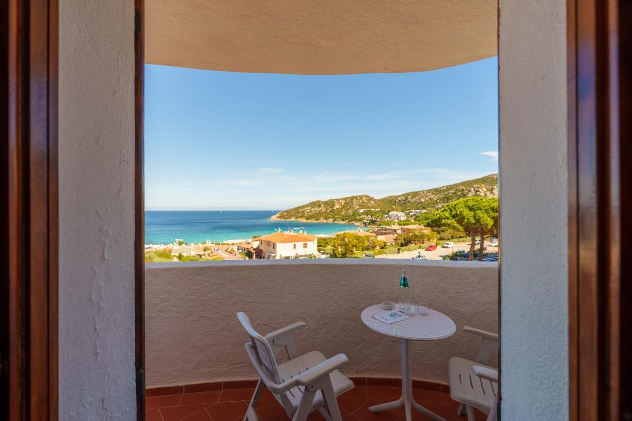 Hotel Punta Est Baja Sardinia Luaran gambar