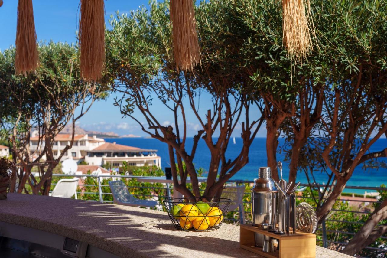 Hotel Punta Est Baja Sardinia Luaran gambar