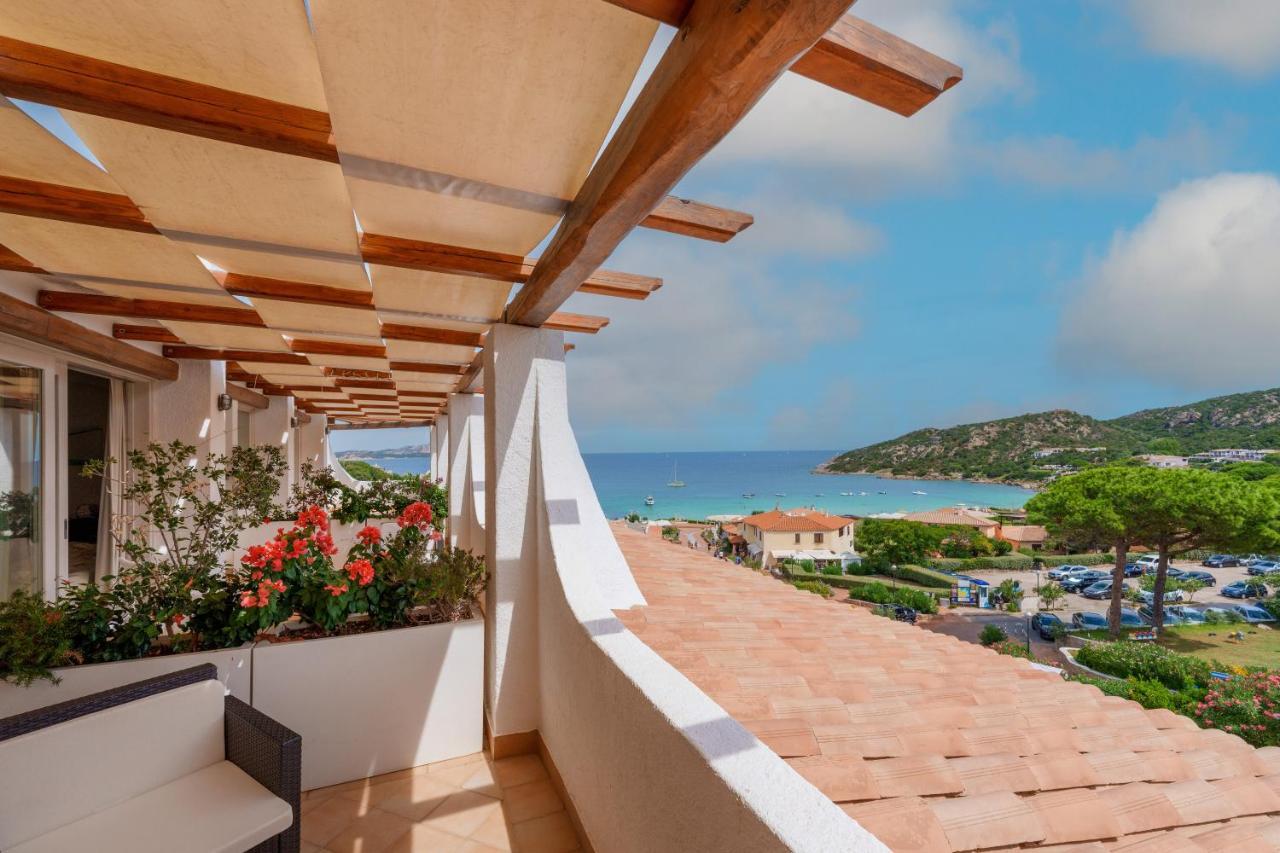 Hotel Punta Est Baja Sardinia Luaran gambar