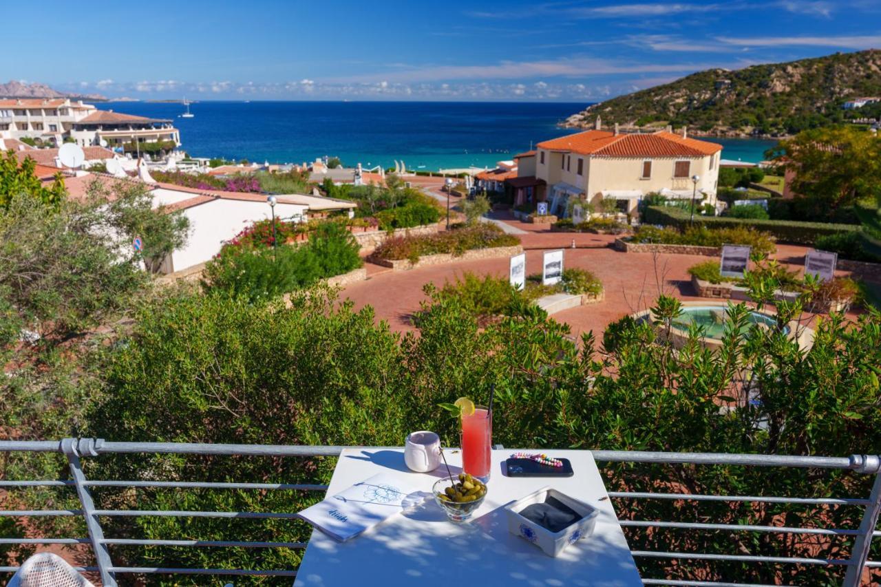 Hotel Punta Est Baja Sardinia Luaran gambar